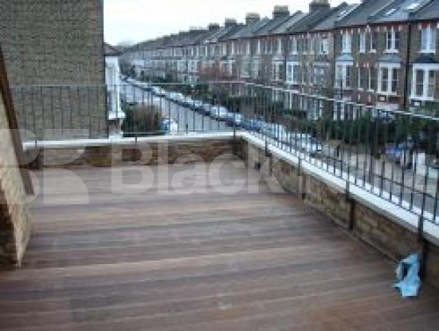 			NEW INSTRUCTION & MUST SEE !!!!, 2 Bedroom, 1 bath, 1 reception Flat			 Dalmeny Road, TUFNELL PARK N7